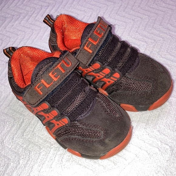 5/$20 Fletu size 7 boys brown orange sneaker - Picture 1 of 8